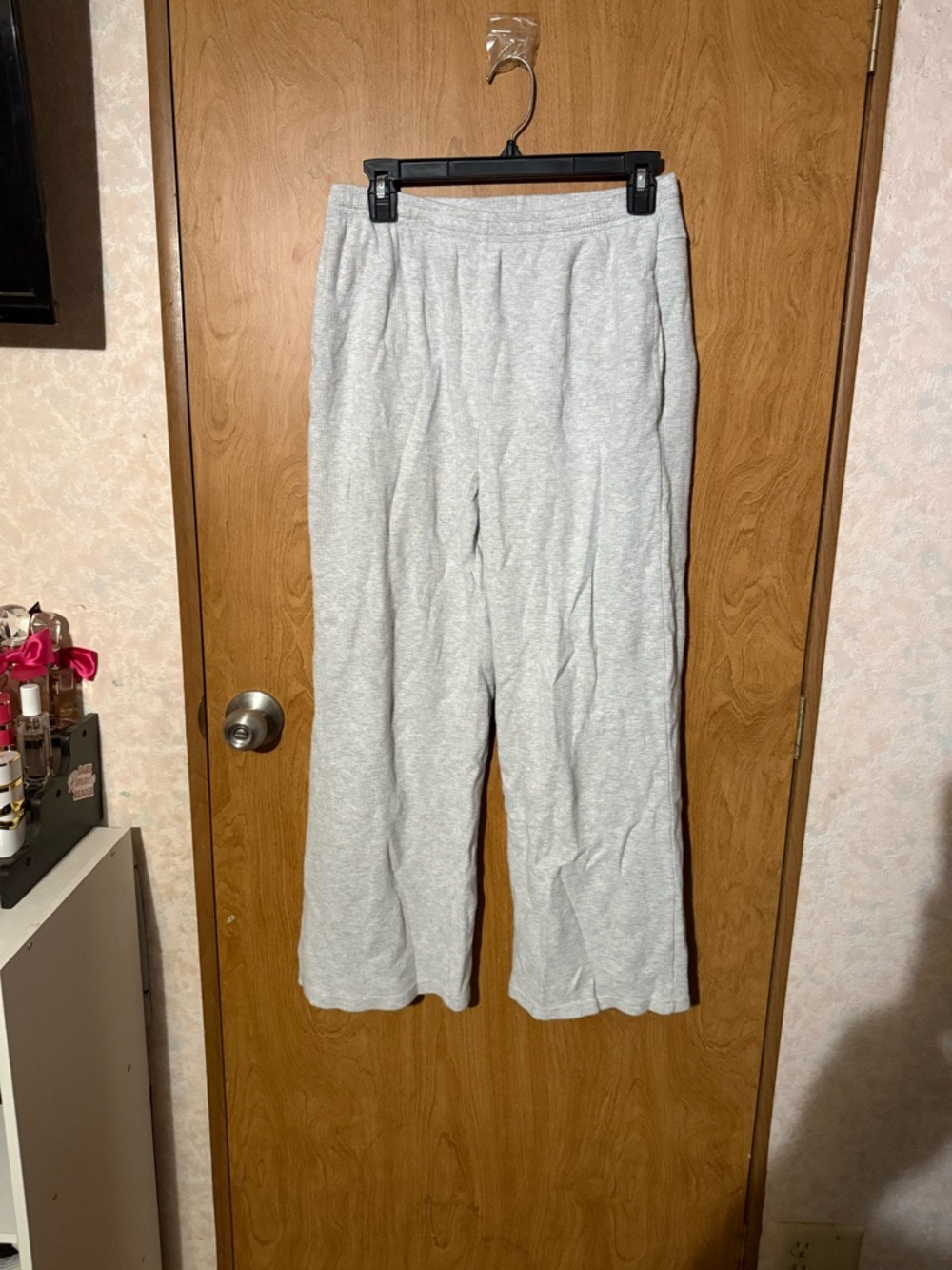 Brandy Melville/ John Galt Light Gray Wide-Leg Sweatpants